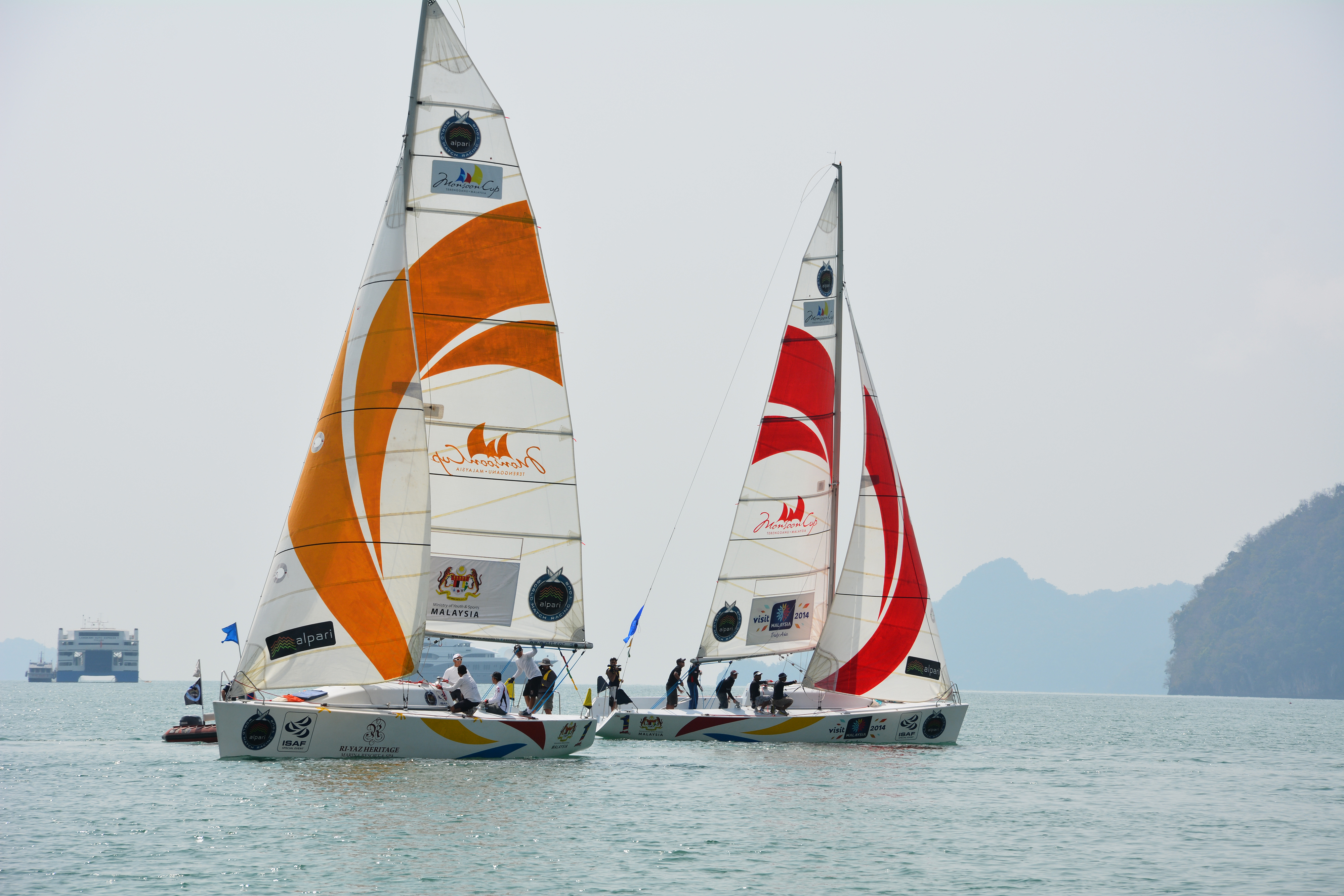 Navy's Masyuri Rahmat sails into lead in LLM quarterfinals