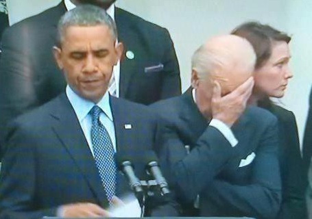 2013_04-17-obama-and-biden-gun-control-bill-defeated.jpg