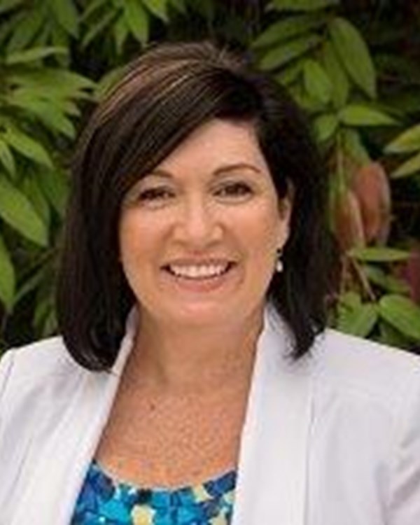 leeanne_enoch.jpg