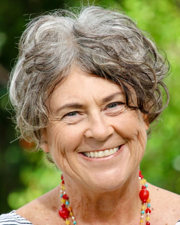 julie-mcglone-headshot-12-of-18.jpg