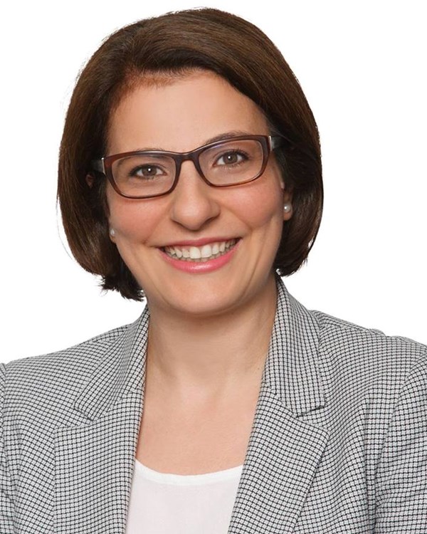 Charis_Muller_alp.jpg