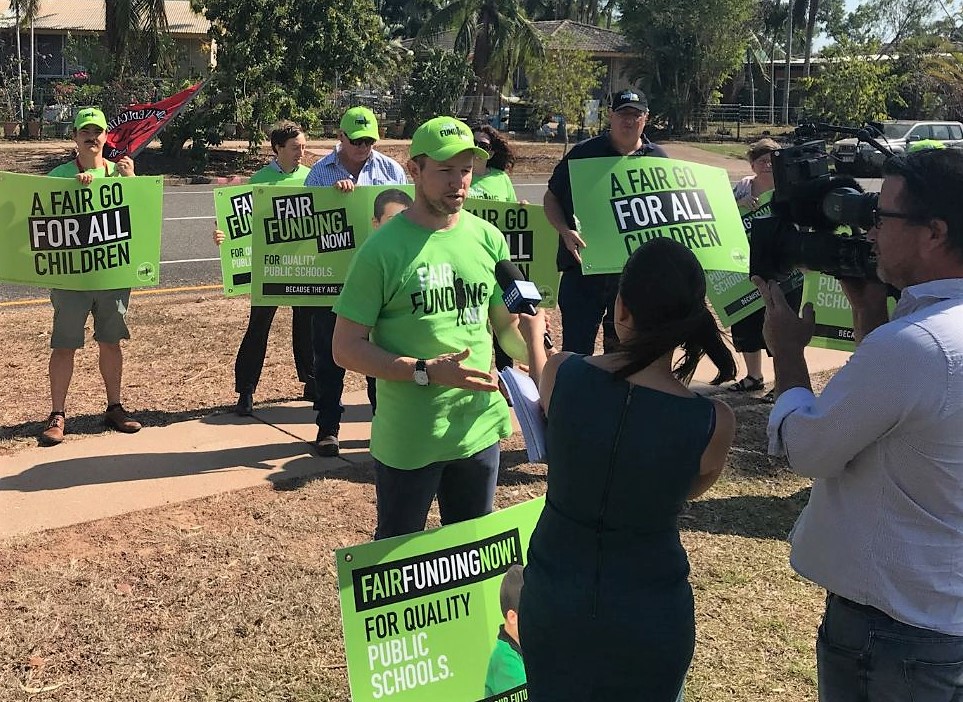 Campaigners deliver Fair Funding Now! message to Min. Simon Birmingham