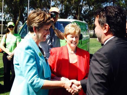 9._Christine_Milne___Penny_Wright_with_Angelo.jpg