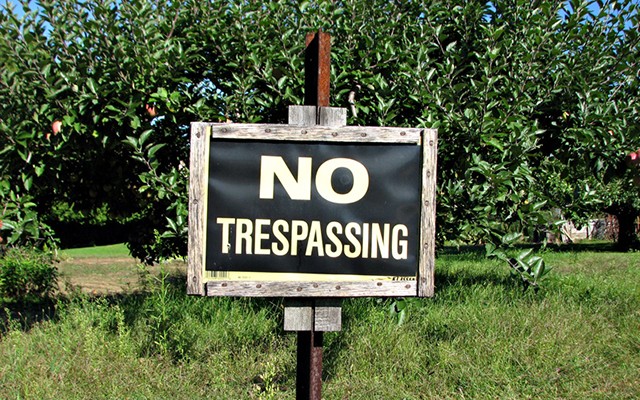 No_trespassing_by_Djuradj_Vujcic-640x400.jpg