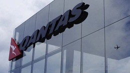 Qantas starts process of shedding jobs as ASU calls for urgent intervention from Fair Work Australia