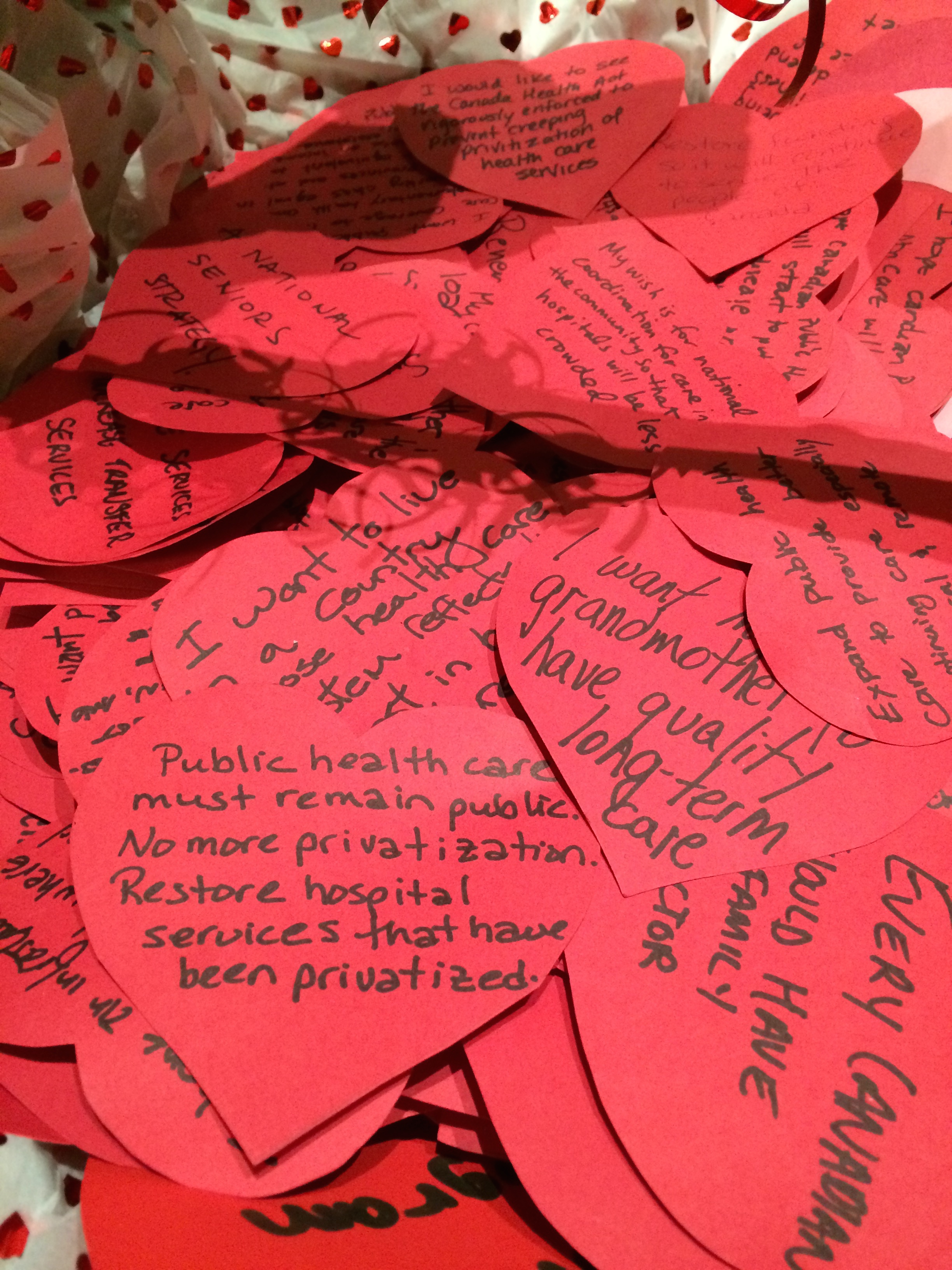 Basket
filled with health care hearts We received hundreds of hopes for health care from across the
country