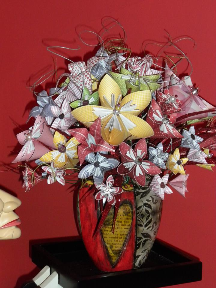 PaperFlowersbyLauren.jpg
