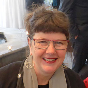 Julie-Stoneman.jpg