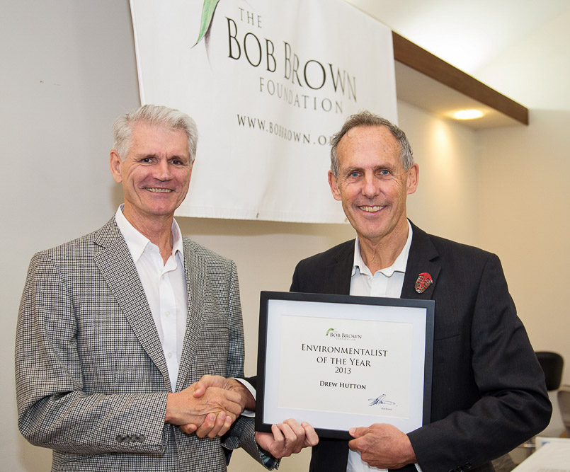 Drew receiving his Environmentalist of the Year award from Bob at the ceremony in Hobart on 1st July 2013.