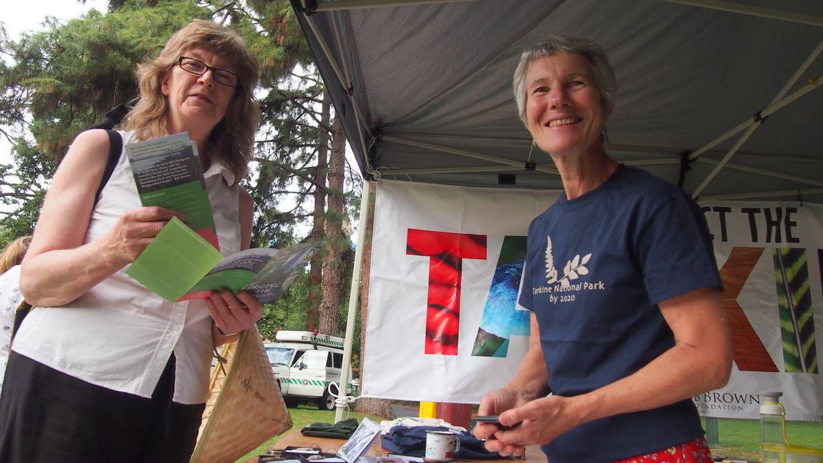 Rosemary_at_Market_Stall.jpg