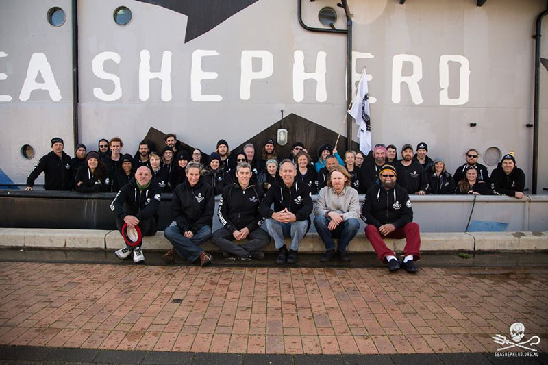 Crew-arrived-by-Tim-Watters.jpg