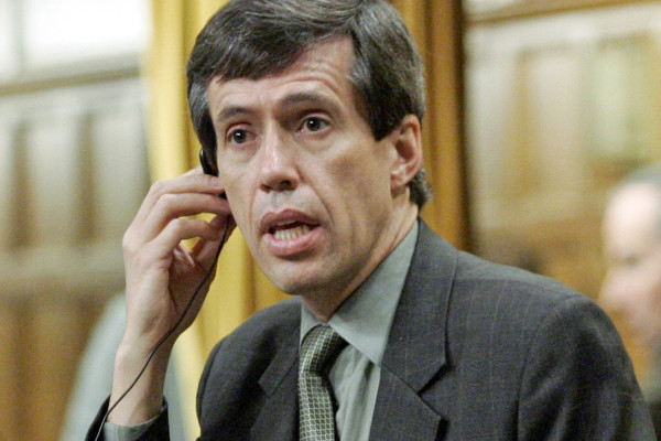 Le député fédéral conservateur Maurice Vellacott