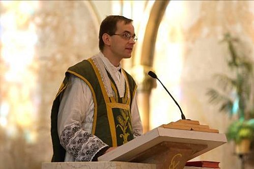 L'abbé Guillaume Loddé (FSSP) de Québec