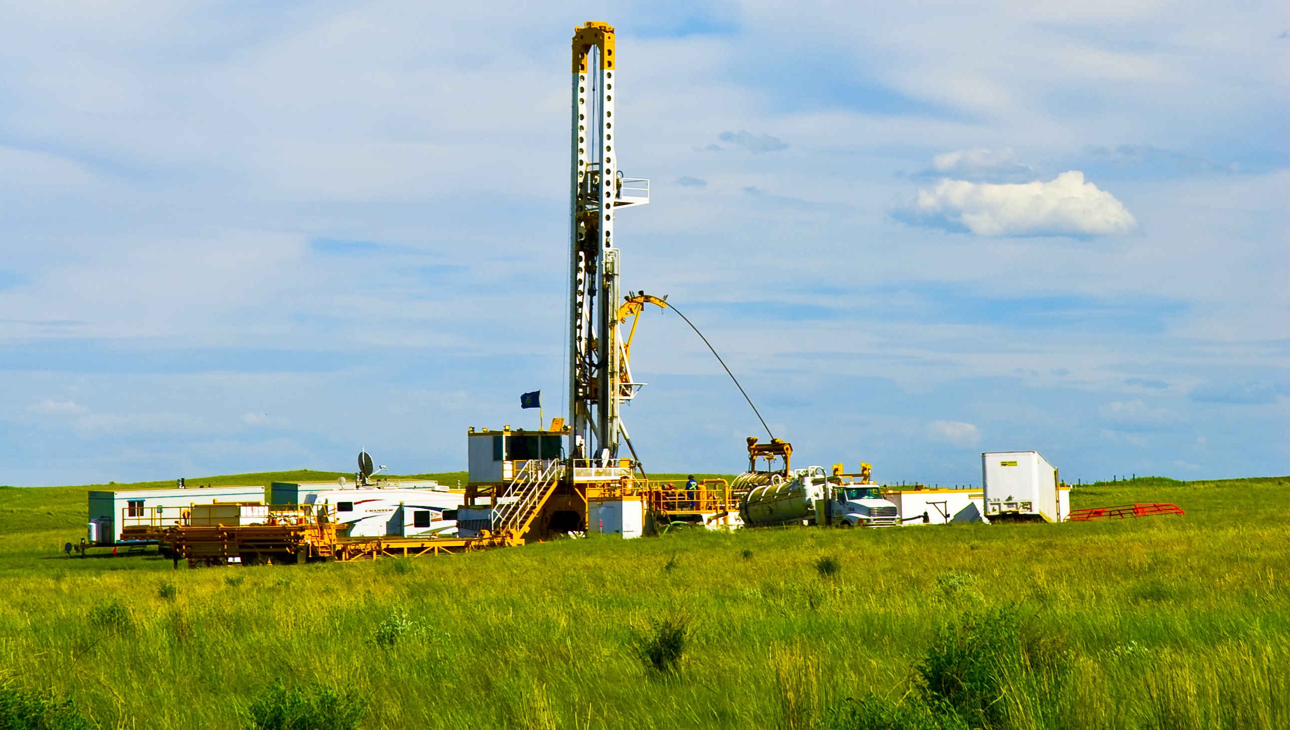 ESG Infographics: How Canada Ranks Among the World’s Top 10 Oil Exporters
