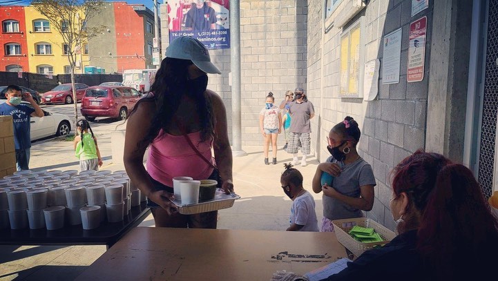 Dropped meals from HomeState to Para Los Niños in Westlake 4-28-2020 #4
