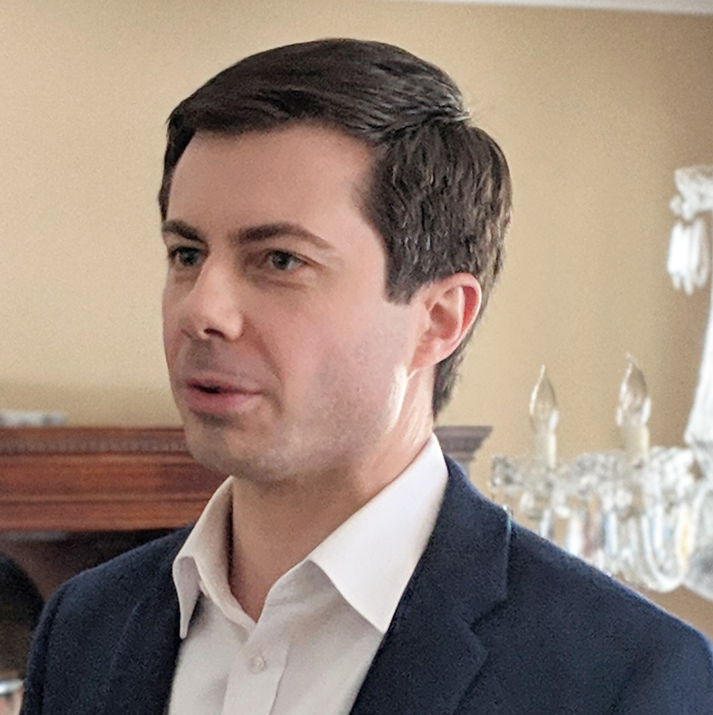 Pete Buttigieg - 33249197628 (cropped).jpg