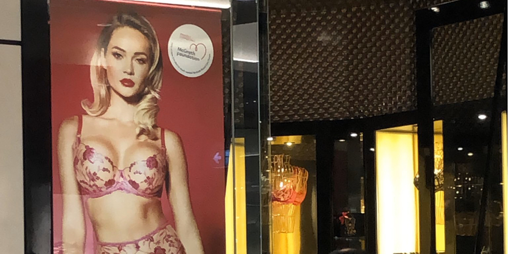 Media Release: Breast cancer charity instructs removal of Honey Birdette signage