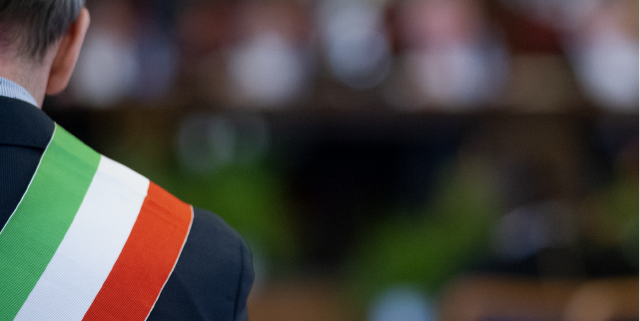 <p>&nbsp;</p><p>&nbsp;</p><p>&nbsp;</p><p>&nbsp;</p><h1><strong> Firma la petizione per il Sindaco d'Italia</strong></h1><br>