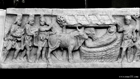 another carving of animals