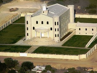 photo of FLDS temple