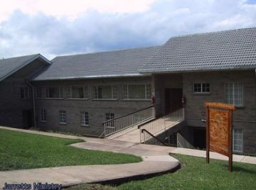 photo of building for nursing school