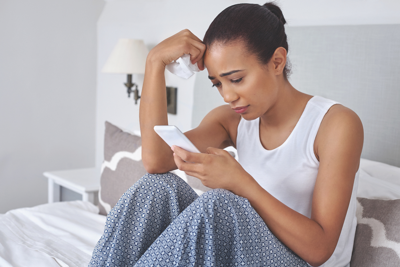 Stop cuts to survivor safety phone program