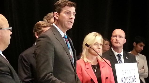 160930_vx2in_maires-toronto-iveson_sn635.jpg