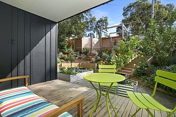 OceanGrove-frontyard-350.jpg