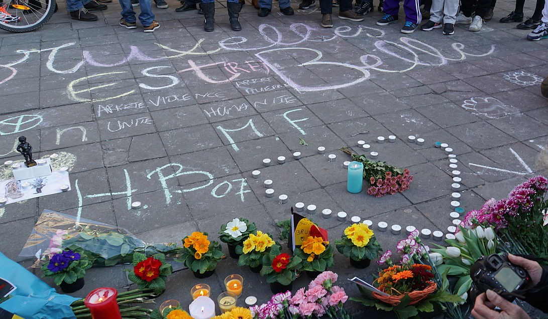 1QMKBruxelles_est_rebelle_-_22_mars_2016-e1459238934626.jpg