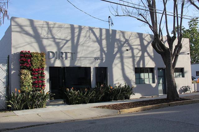 DIRTT.jpg