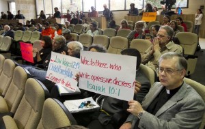 1211 - AAS - Living Wage