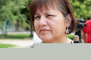 1407 - KUT - Ofelia Zapata