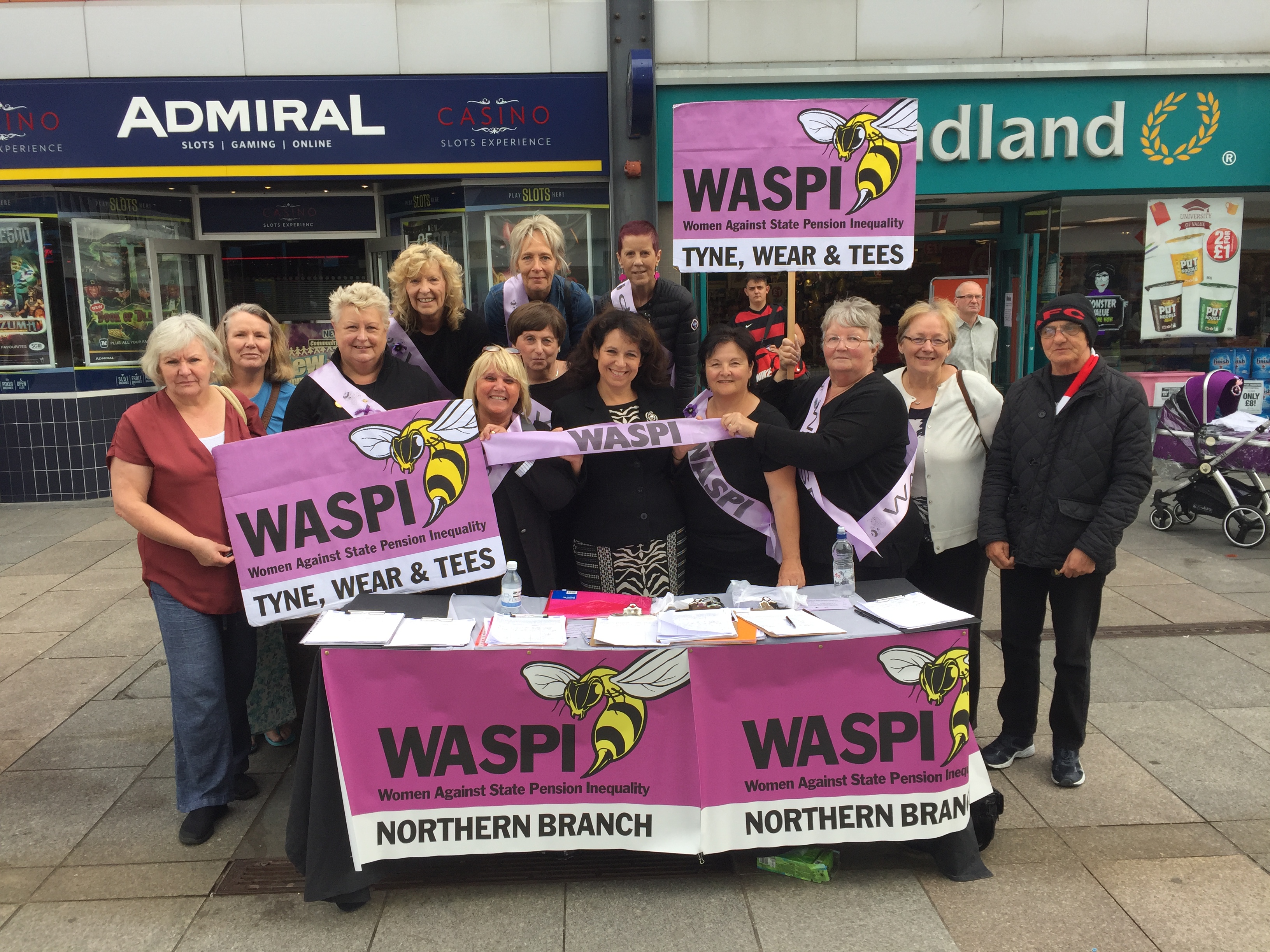 Waspi.jpg