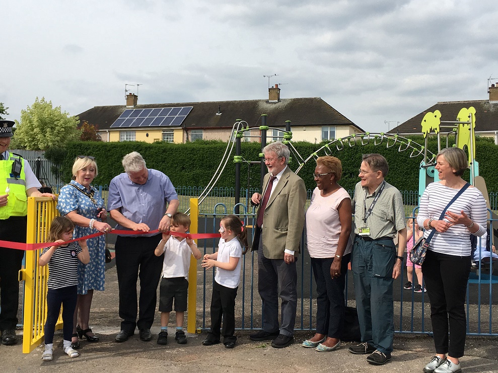 Ribbon-cutting1.jpg