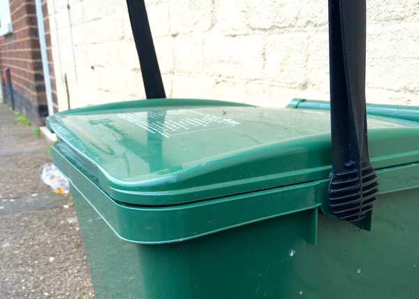 Reycling bin in Exeter