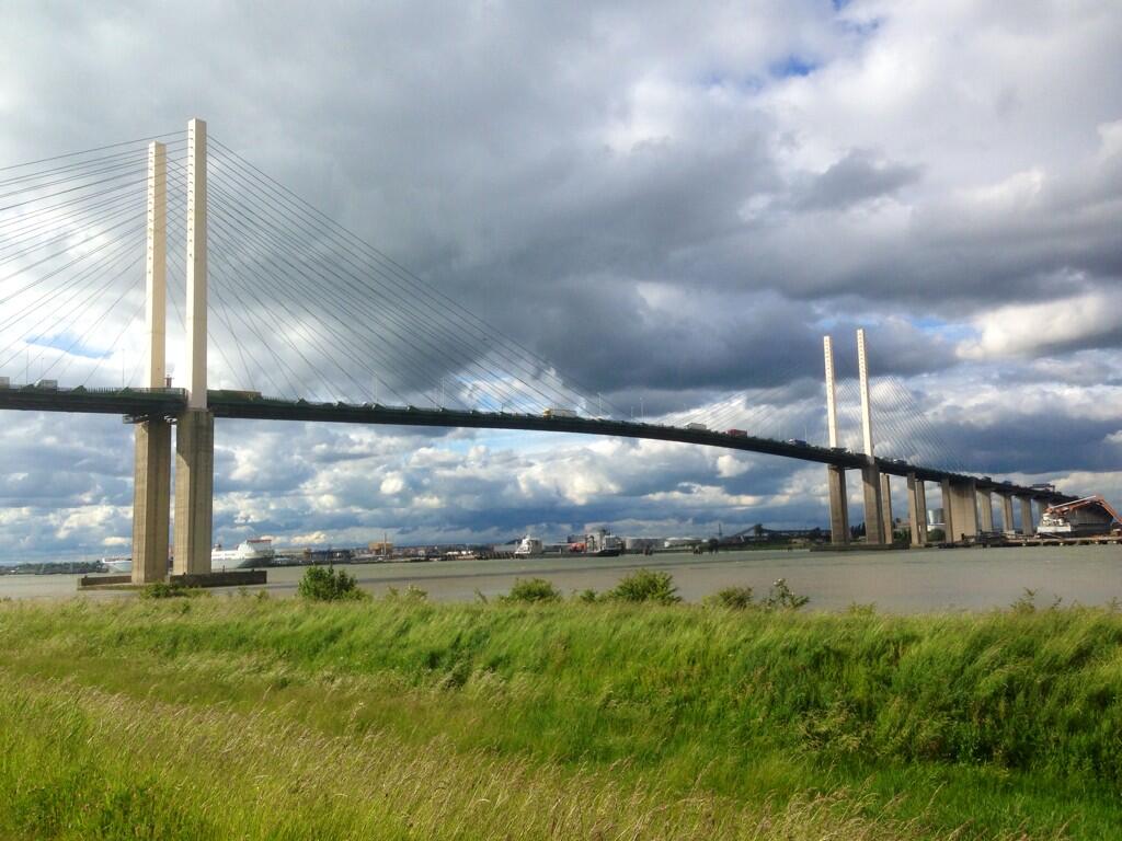 Dartford_Bridge_jpeg.jpg