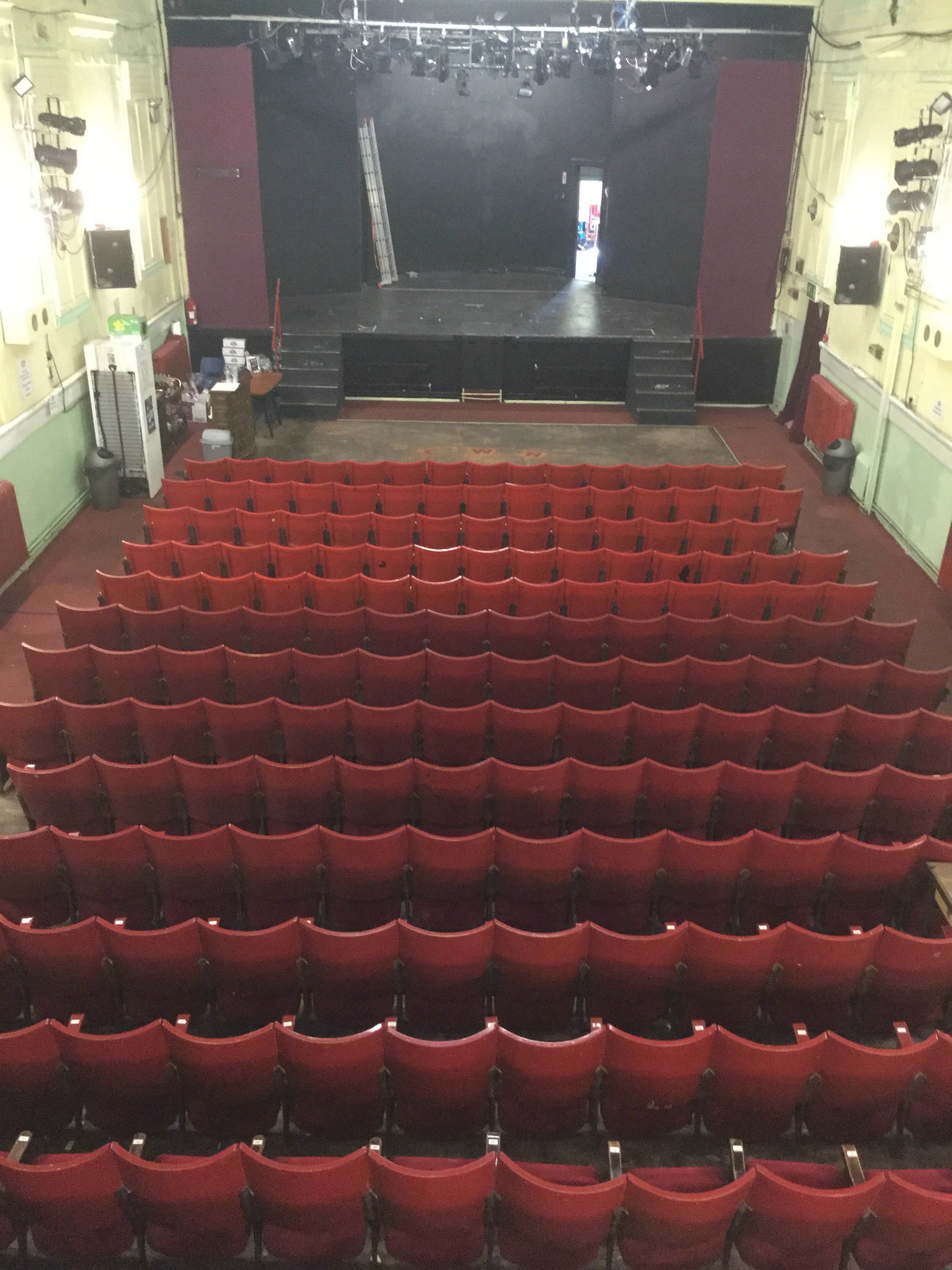 Caerphilly Workmen's Hall Caerphilly Workmen's Hall