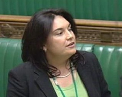 Katy_Clark_MP_speaking_in_Commons.jpg