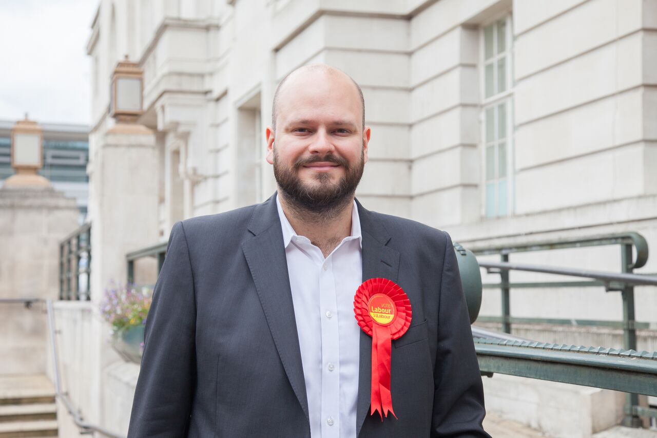 phil_labour.jpg