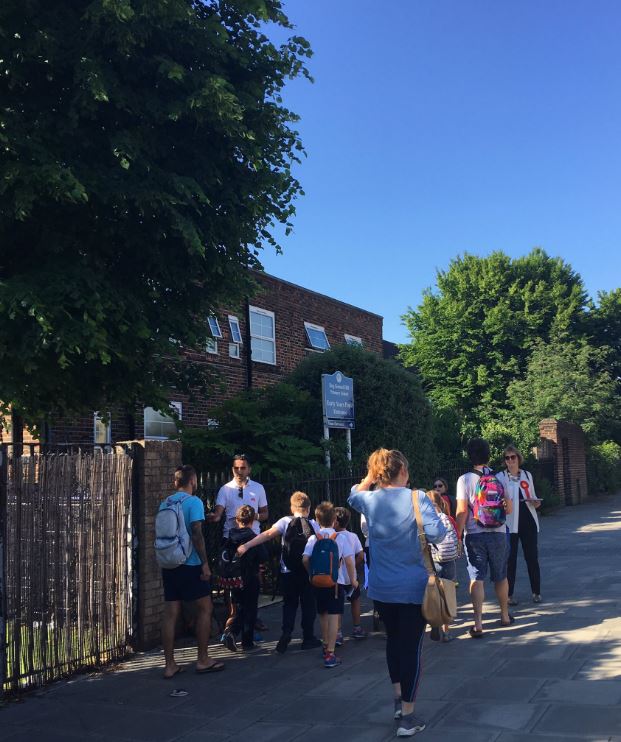 Dog_Kennel_Hill_Primary.JPG