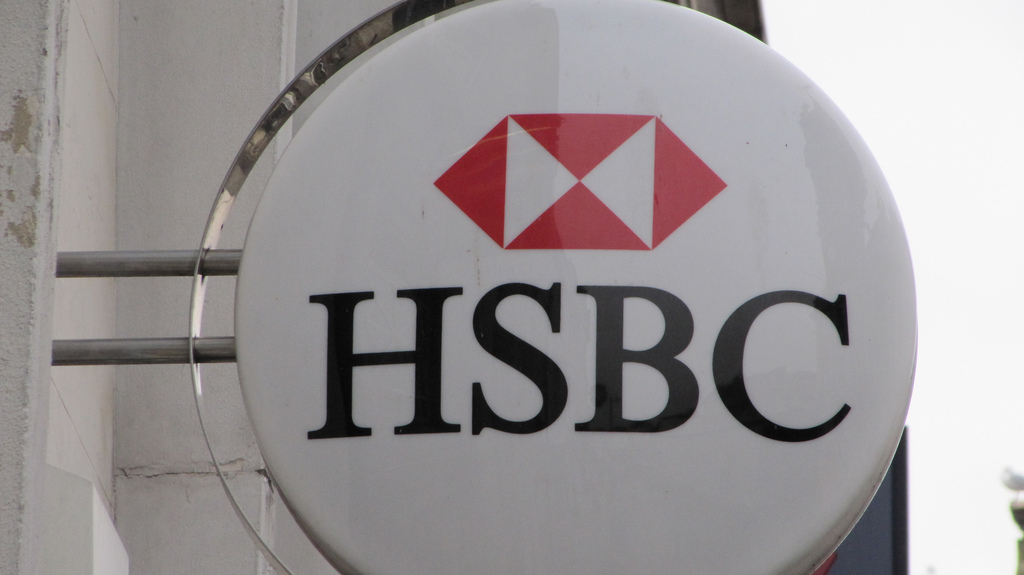 Roger raises concerns over Ystradgynlais HSBC closure