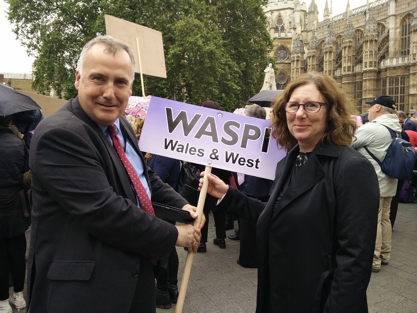 Mark joins State Pension Age Campaigners at Westminster ...