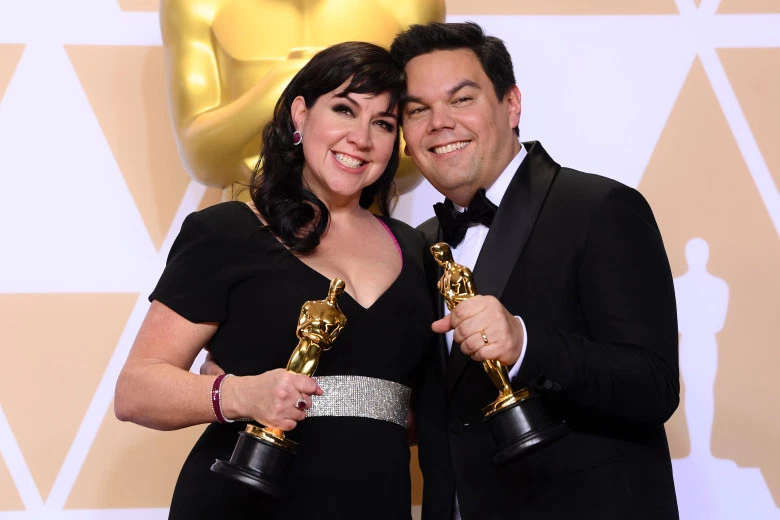 ‘Coco’ Oscar Winner Robert Lopez Is Now the Only Double EGOT Winner in History