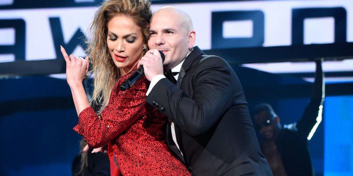 landscape-1440601086-gettyimages-459493840-Jennifer-Lopez-Pitbull-700x350.jpg