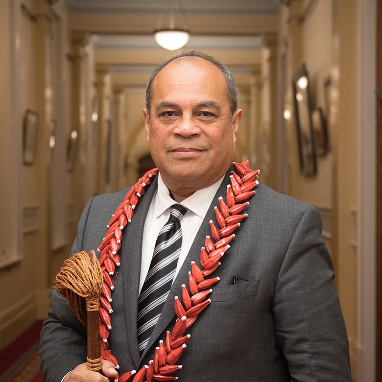 Hon Aupito William Sio