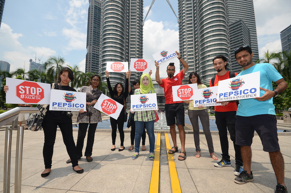 malaysian_protesters.jpg