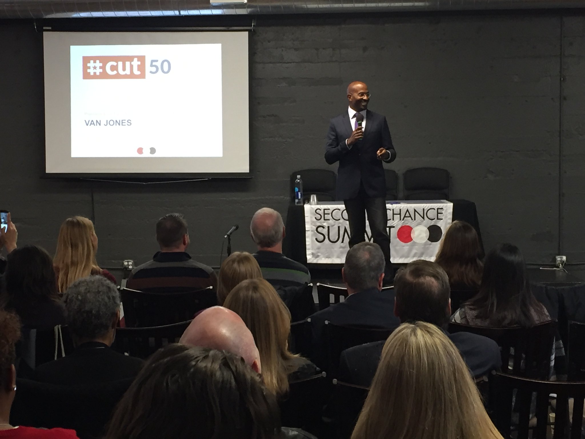 San Francisco holds 1st-of its kind business summit on hiring former prisoners