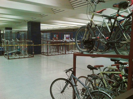 concourse_bike_racks.jpg concourse_bike_racks.jpg