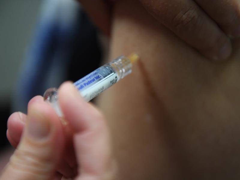 Free Meningococcal B vaccine in high demand