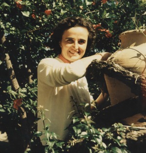 gianna_nel_giardino_di_san_vigilio-300x316.jpg